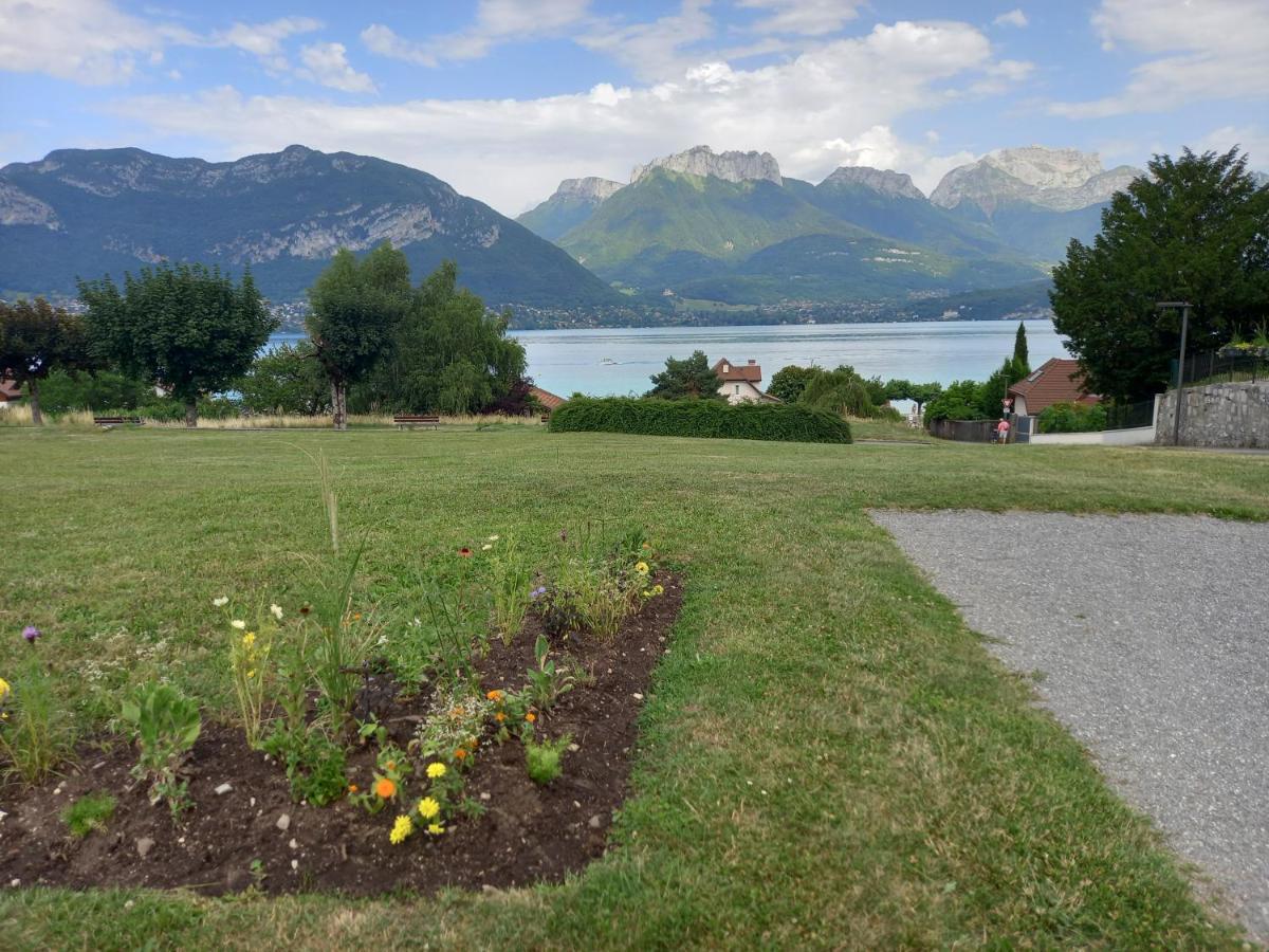 100M Lac Et Piste Cyclable Avec Parking Gratuit Apartment Sevrier Bagian luar foto